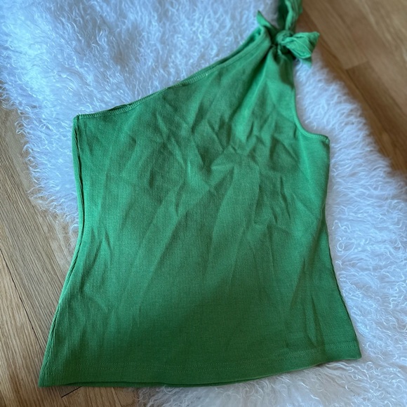 NWT Maeve by Anthropologie one shoulder green tank top - Picture 5 of 6